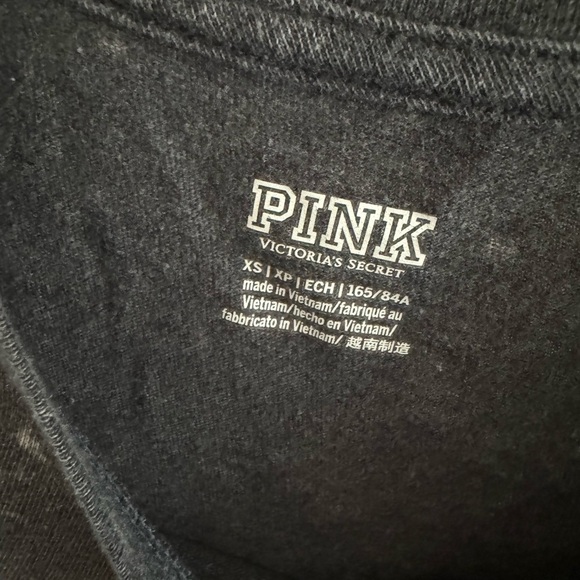 Victoria secret Pink tshirt - Picture 2 of 3